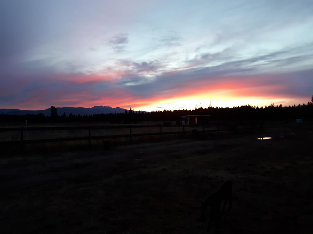 Paradise Acres Ranch Nanoose Bay ภายนอก รูปภาพ